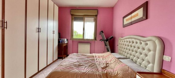 2 bedrooms Apartment in Borgo Virgilio, Italy No. 225618 12