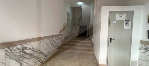 Квартира с 2 комнатами в Бари, Италия № 29148 22