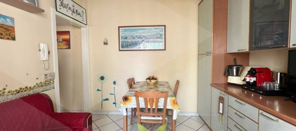 Квартира с 2 комнатами в Бари, Италия № 29148 11