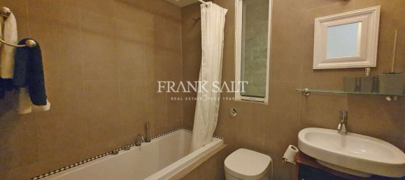 Apartamento de 2 dormitorios en Saint Julian's, Malta No. 7694 11