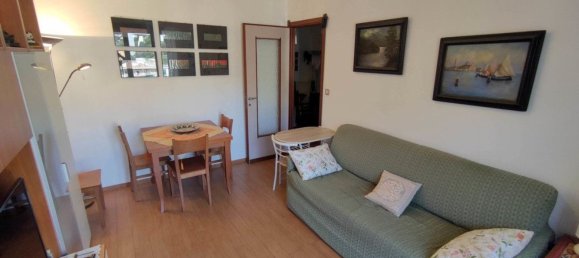 Apartamento de 2 habitaciónes en Rapallo, Italy No. 14112 8