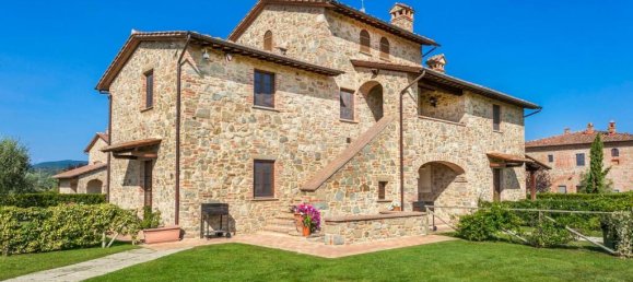 7 bedrooms House in Cortona, Italy No. 57189 17