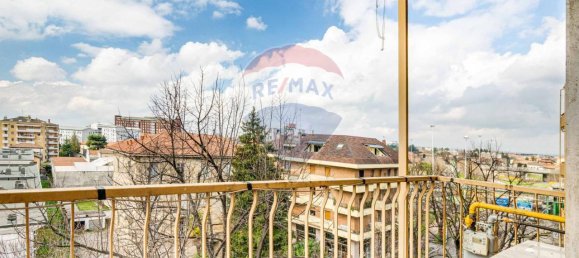 Apartamento de 3 habitaciónes en Busto Arsizio, Italy No. 9237 18