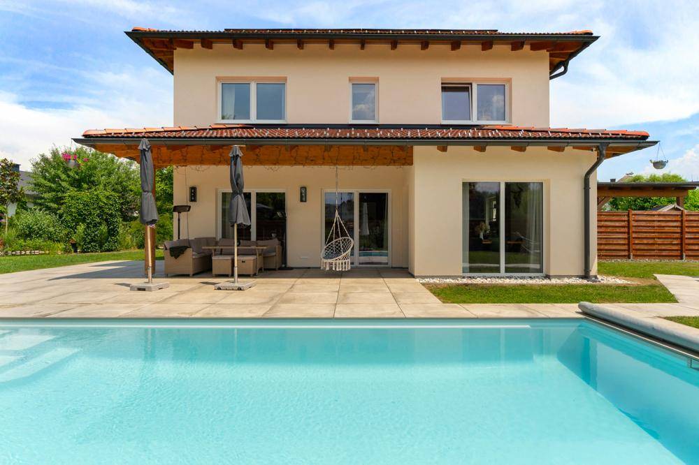 Casa de 4 dormitorios en Rosegg, Austria No. 165555