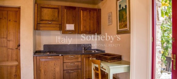 7 bedrooms House in Camaiore, Italy No. 116741 8