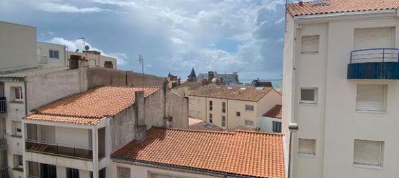 3 bedrooms House in Les Sables-d'Olonne, France No. 334792 5