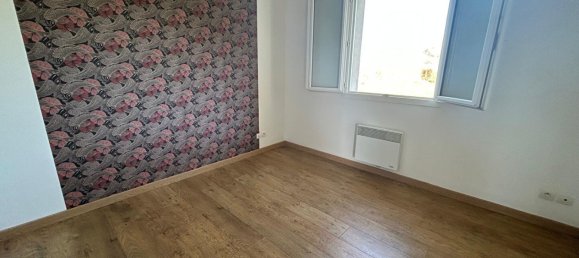 2 bedrooms House in Varennes-les-Narcy, France No. 205905 5