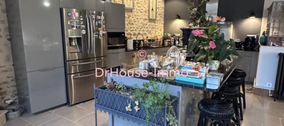 6 bedrooms House in Vatan, France No. 40837 4