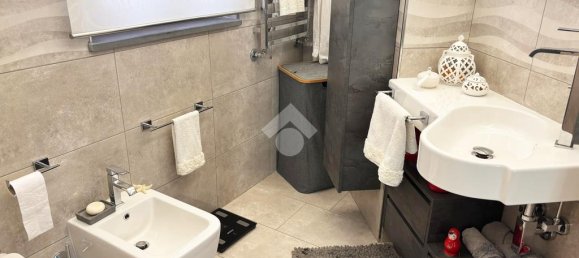 Apartamento T2 em Castello di Cisterna, Italy N.º 356114 14