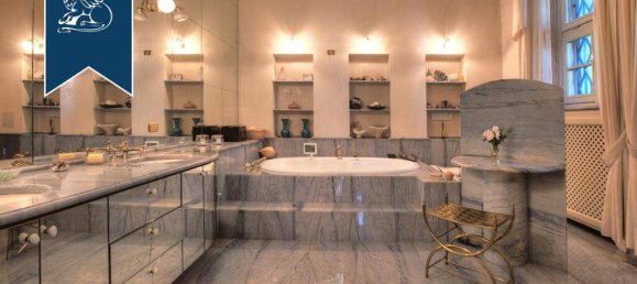 7 Schlafzimmer Villa in Arosio, Italy, Nr. 381102 39