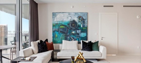 3 غرف نوم عقار تجاري في Miami, الولايات المتحدة رقم 614293 22