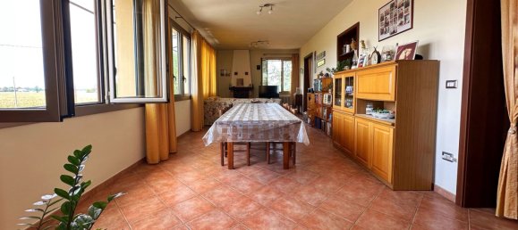 7 bedrooms Villa in Crevalcore, Italy No. 321831 6