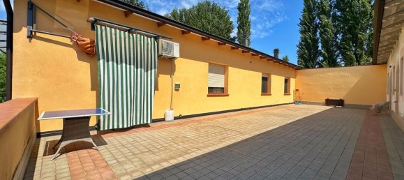 7 bedrooms Villa in Crevalcore, Italy No. 321831 12