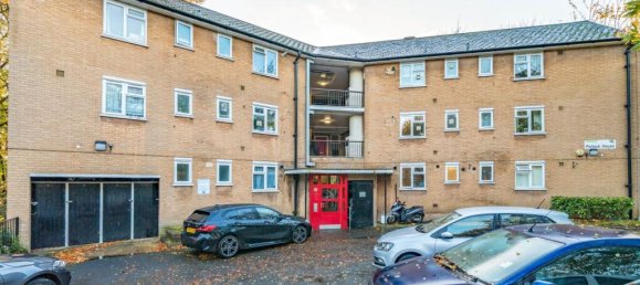 2 bedrooms Apartment in London, United Kingdom No. 7822 22