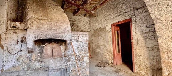 10 bedrooms House in Casandrino, Italy No. 315577 13