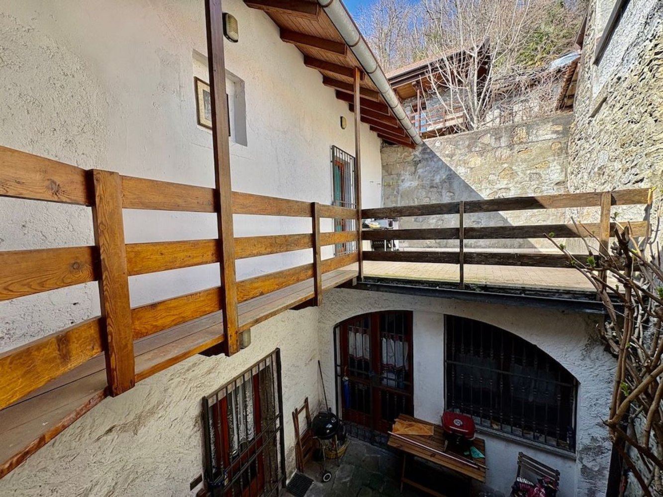 3 rooms House in Oggebbio, Italy No. 150588