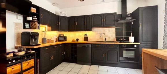 4 Schlafzimmer Haus in Darnetal, France, Nr. 356231 6