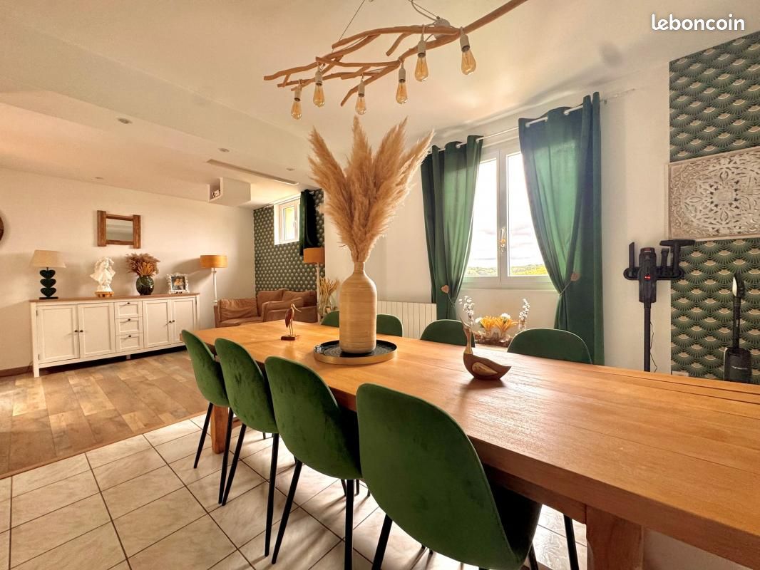 4 Schlafzimmer Haus in Darnetal, France, Nr. 356231