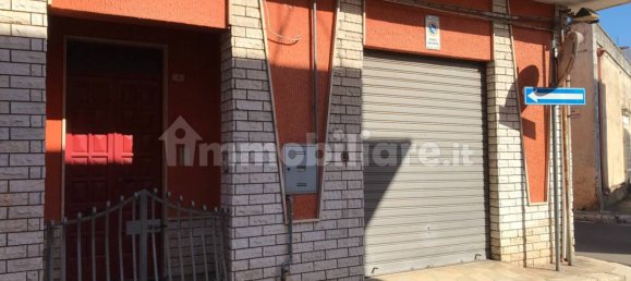 3 bedrooms House in Cellino San Marco, Italy No. 37457 3