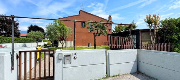 4 bedrooms House in San Fior, Italy No. 380740 6