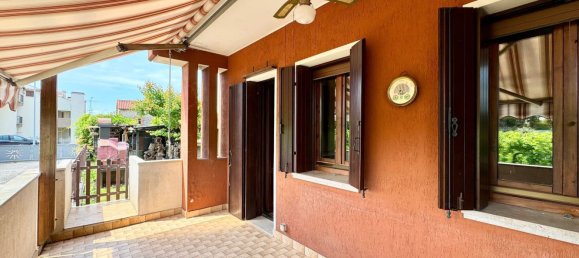 4 bedrooms House in San Fior, Italy No. 380740 40