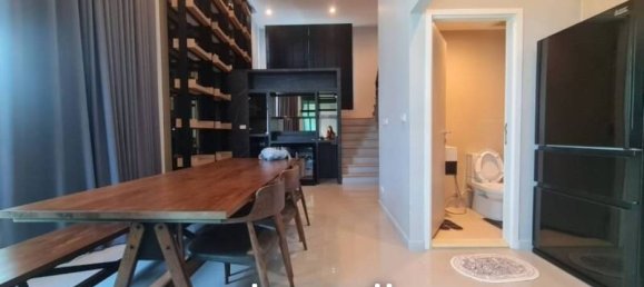 3 bedrooms Bungalow in Bangkok, Thailand No. 24066 5