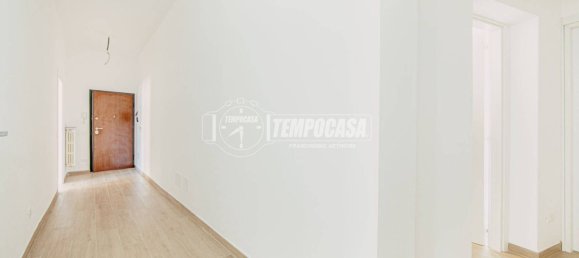 2 bedrooms Apartment in Robbio, Italy No. 287445 5