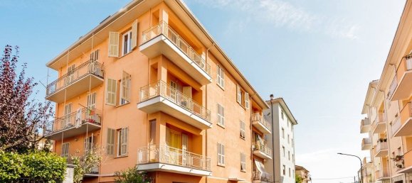 2 bedrooms Apartment in Mondovì, Italy No. 149452 2