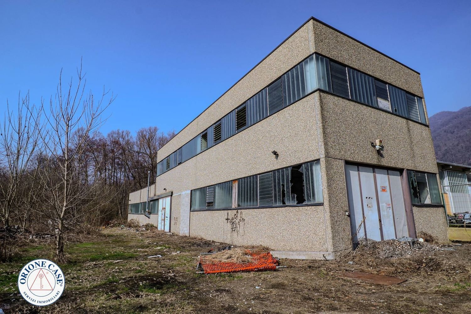 Armazém em Cuveglio, Italy 510 m² N.º 71067