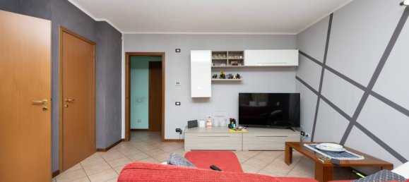2 Schlafzimmer Wohnung in Madone, Italy, Nr. 271349 35