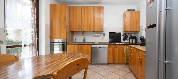 2 Schlafzimmer Wohnung in Madone, Italy, Nr. 271349 38