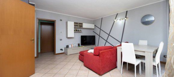 2 Schlafzimmer Wohnung in Madone, Italy, Nr. 271349 34