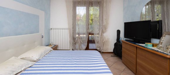 2 Schlafzimmer Wohnung in Madone, Italy, Nr. 271349 46