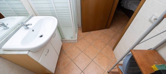 2 Schlafzimmer Wohnung in Madone, Italy, Nr. 271349 18