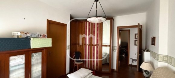 5 bedrooms Apartment in Rome, Italy No. 342161 21