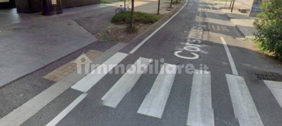 1 room Commercial property in Brescia, Italy No. 317988 4