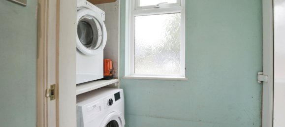 4 bedrooms House in Scarborough, United Kingdom No. 2780 10