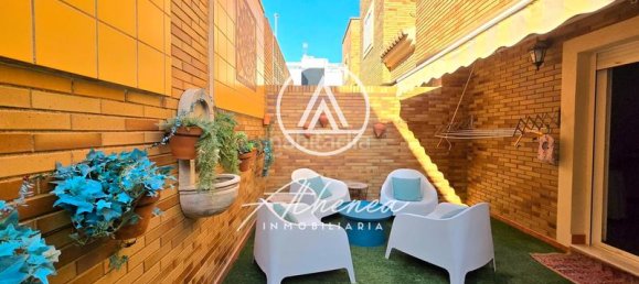 4 bedrooms Townhouse in Roquetas de Mar, Spain No. 170172 2