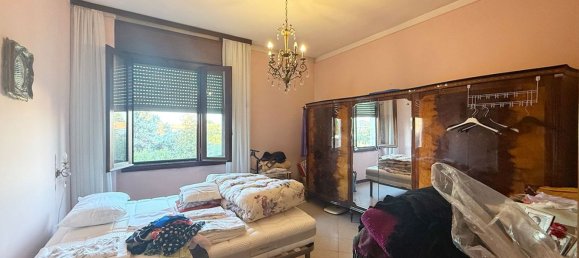 4 bedrooms Apartment in Casalgrande, Italy No. 349377 11