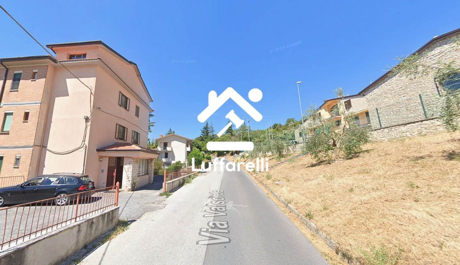 7 rooms Apartment in Gualdo Tadino, Italy No. 37916