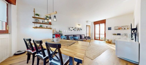 3 bedrooms Apartment in Arcore, Italy No. 378447 6