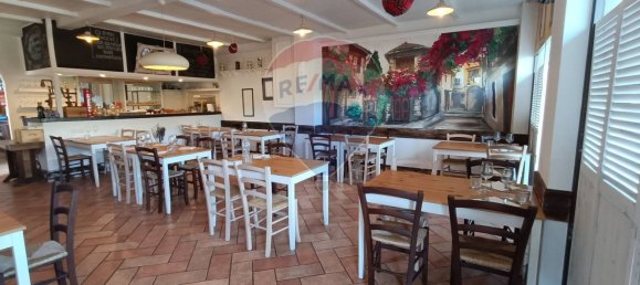 Propiedad comercial en Perugia, Italy 115 m² No. 362635 7