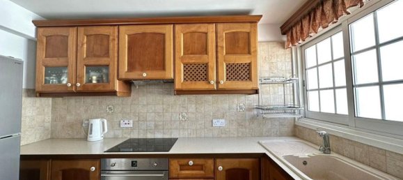 4 bedrooms Apartment in Limassol, Cyprus No. 12433 4