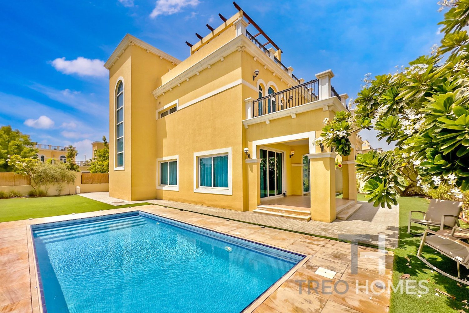 4 bedrooms Villa in Jumeirah Park, UAE No. 94306
