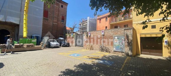 1 bedroom Apartment in Ferrara, Italy No. 217747 18