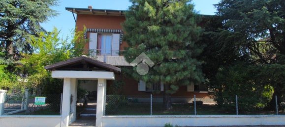 5 bedrooms Villa in Bagnolo in Piano, Italy No. 285554 47