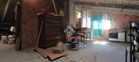 5 bedrooms Villa in Bagnolo in Piano, Italy No. 285554 44