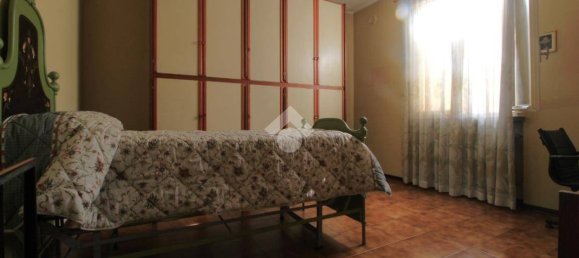 5 bedrooms Villa in Bagnolo in Piano, Italy No. 285554 31