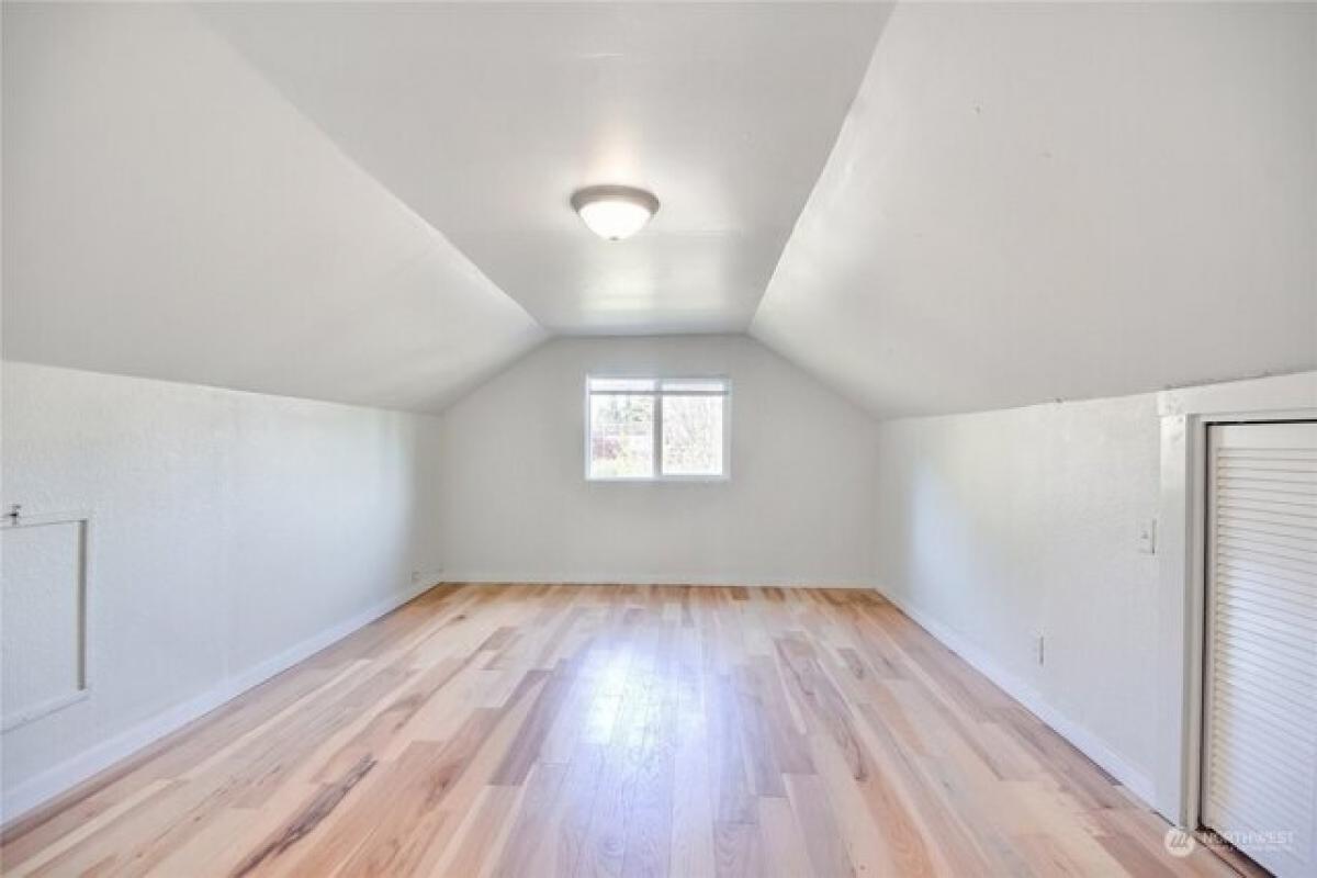 3 bedrooms House in Tacoma, USA No. 378319