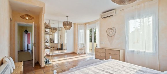 2 bedrooms Villa in Marbella, Spain No. 256433 28